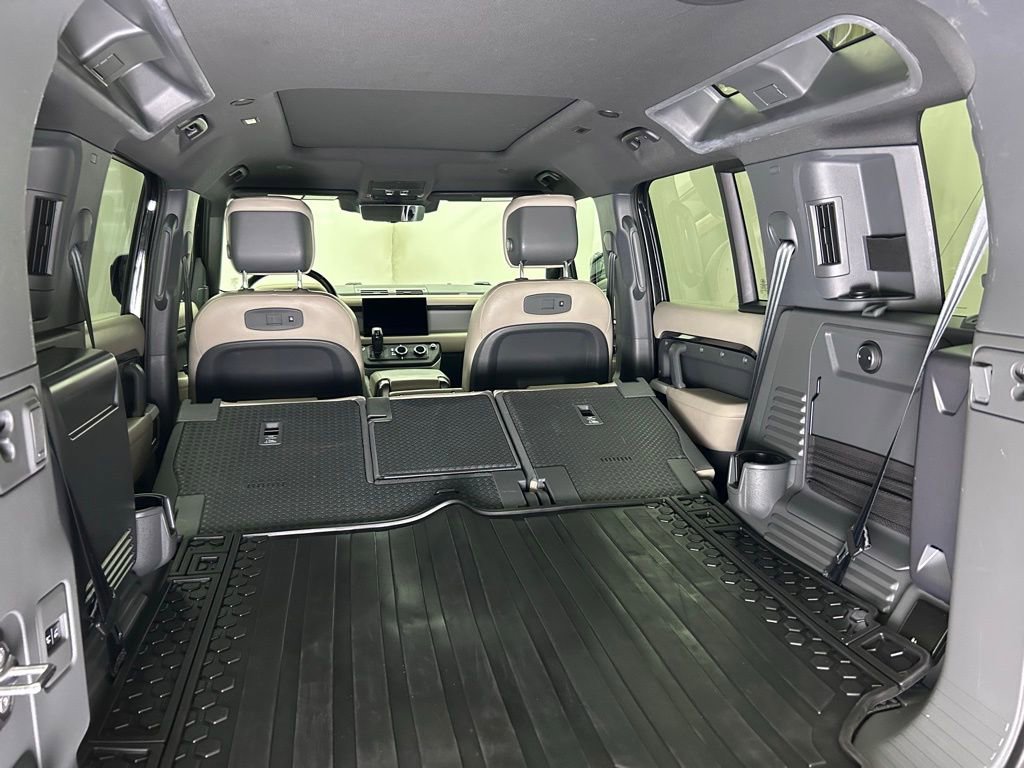 Used 2022 Land Rover Defender 110 XS Edition image 21