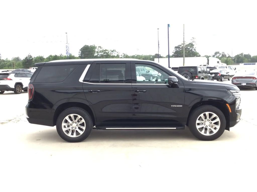 Used 2025 Chevrolet Tahoe LT image 9