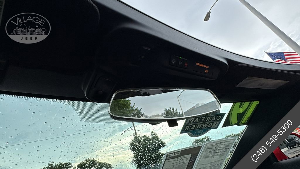 Used 2019 Chevrolet Camaro LT RWD image 42