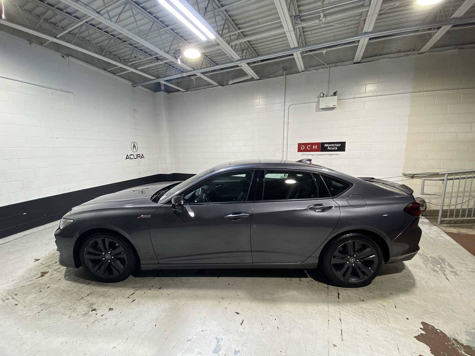 Certified 2023 Acura TLX SH-AWD w/ A-SPEC Pkg image 3