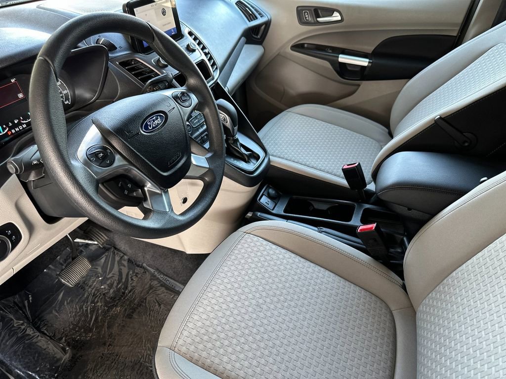 Certified 2023 Ford Transit Connect XLT image 9