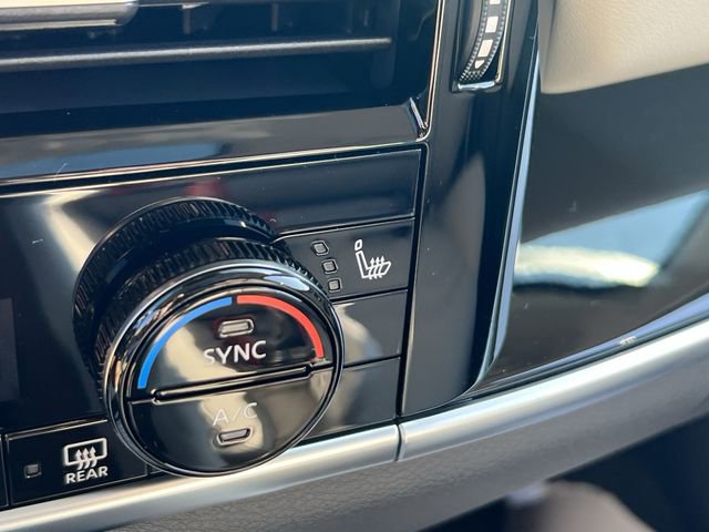 Certified 2023 Nissan Rogue SL image 15