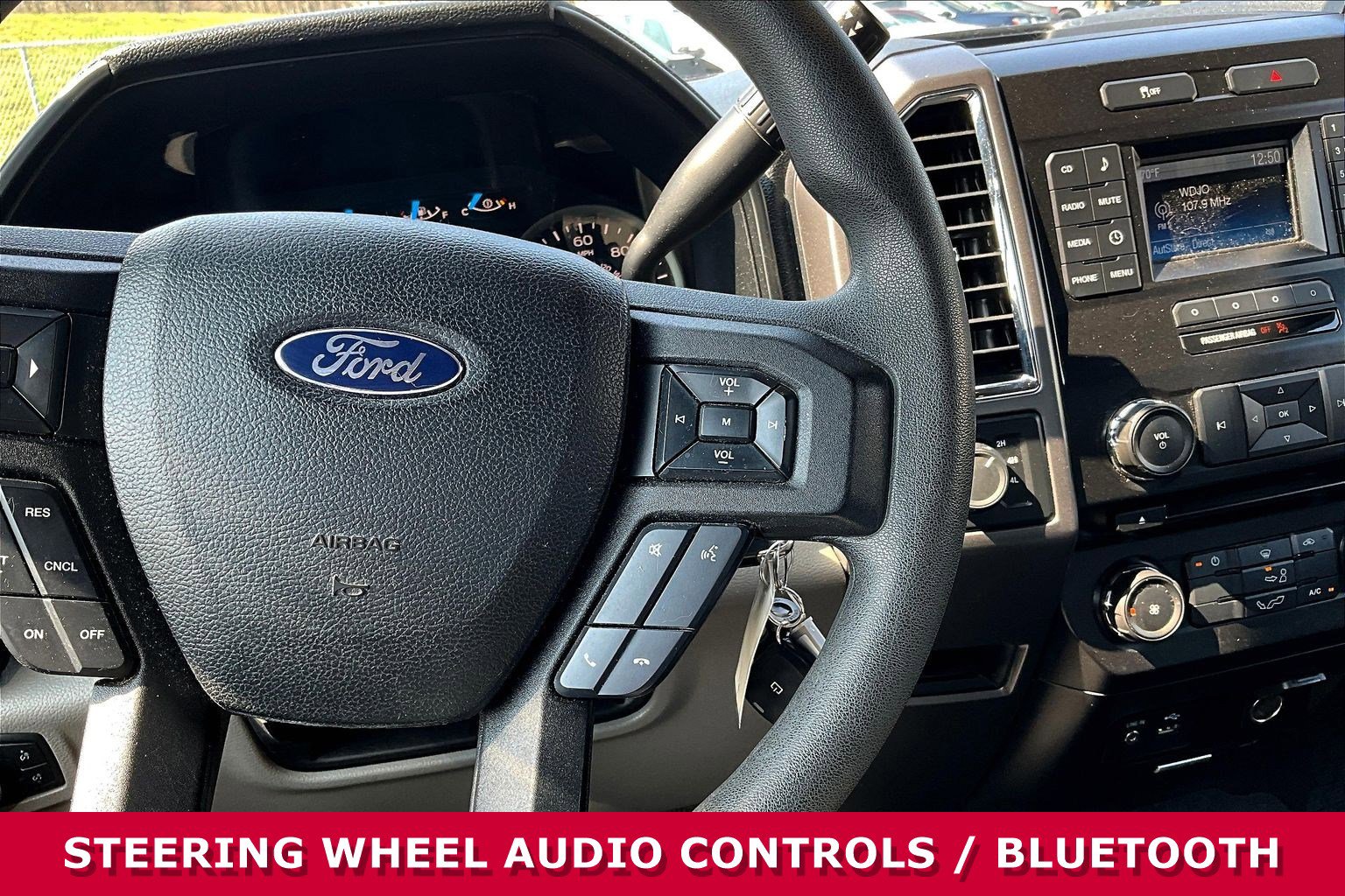 Used 2015 Ford F150 XLT image 12