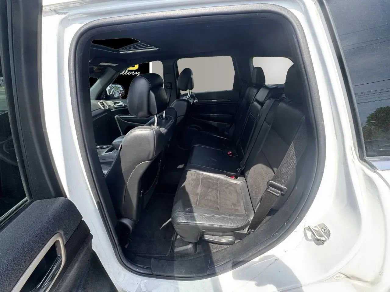 Used 2015 Jeep Grand Cherokee Altitude image 10