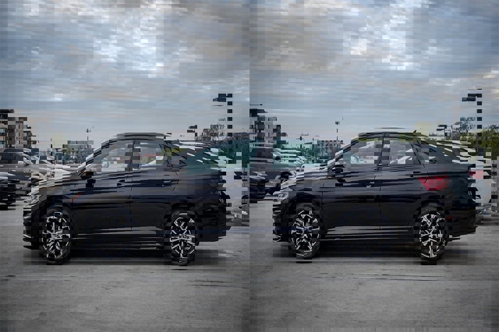 New 2026 Volkswagen Jetta Sport image 5