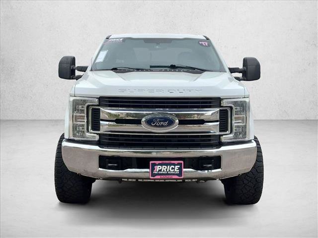 Used 2017 Ford F250 XL w/ STX Appearance Package AWD/4WD image 2