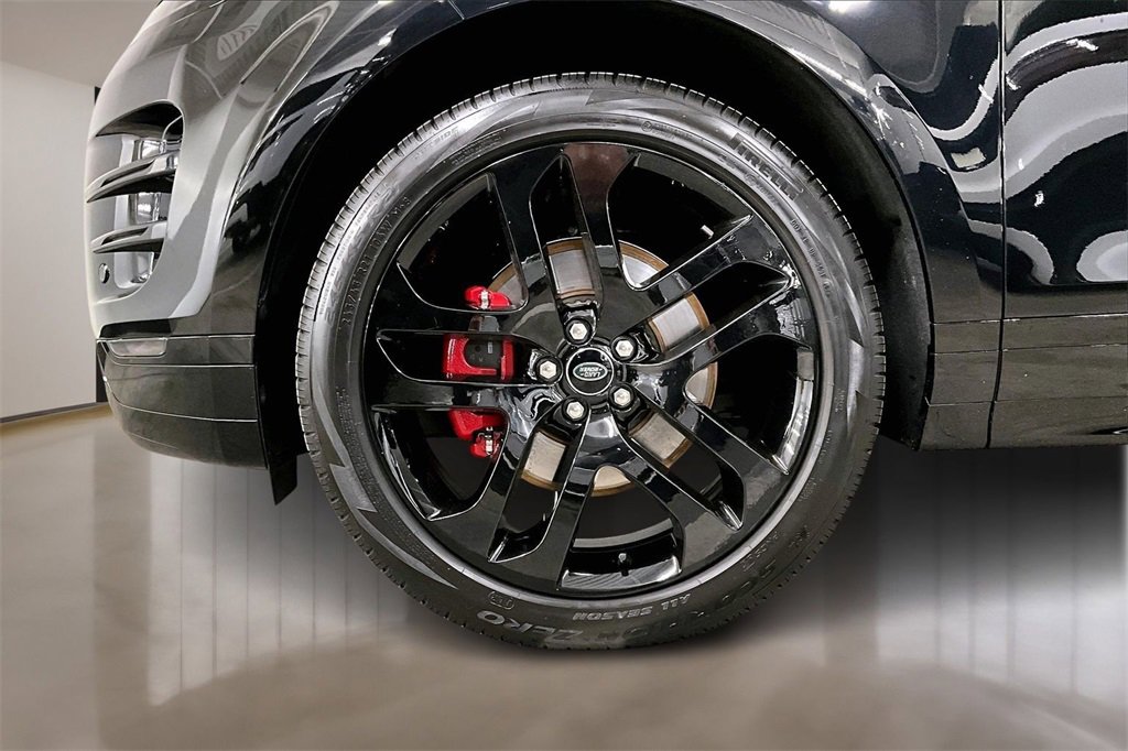 Used 2023 Land Rover Range Rover Evoque R-Dynamic S image 32