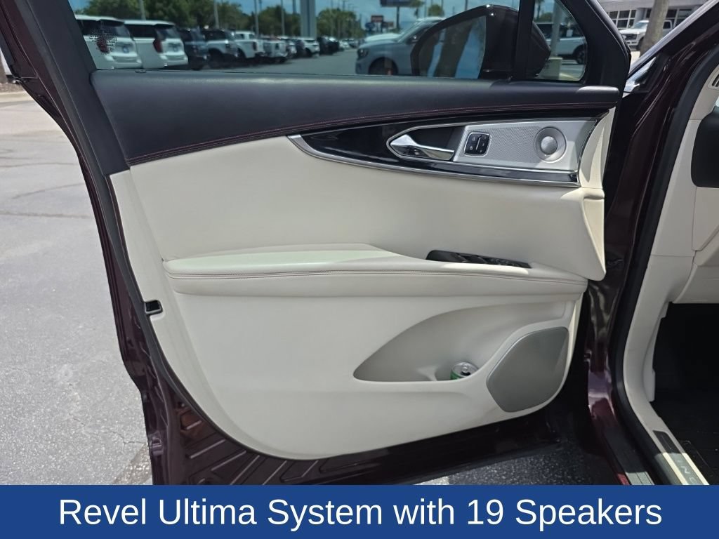 Used 2018 Lincoln MKX Black Label w/ Driver Assistance Package FWD image 11