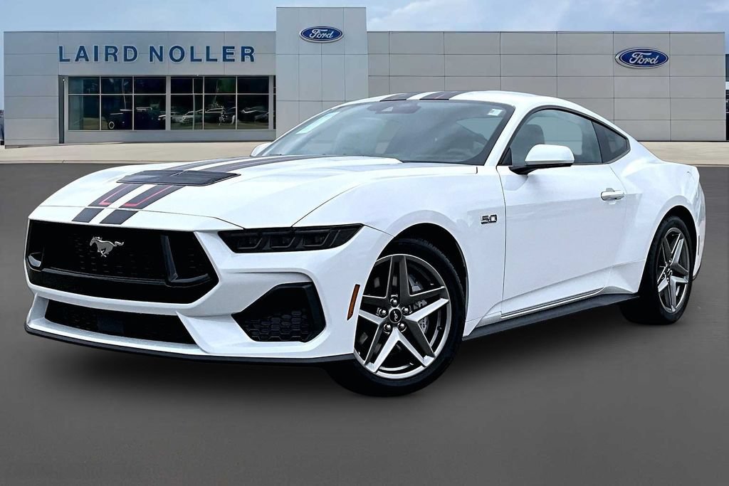 New 2026 Ford Mustang GT RWD image 1