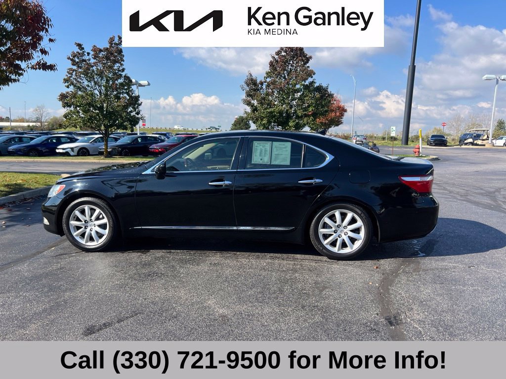Used 2007 Lexus LS 460 RWD image 15