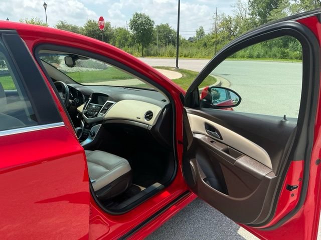 Used 2014 Chevrolet Cruze LTZ w/ RS Package FWD image 16