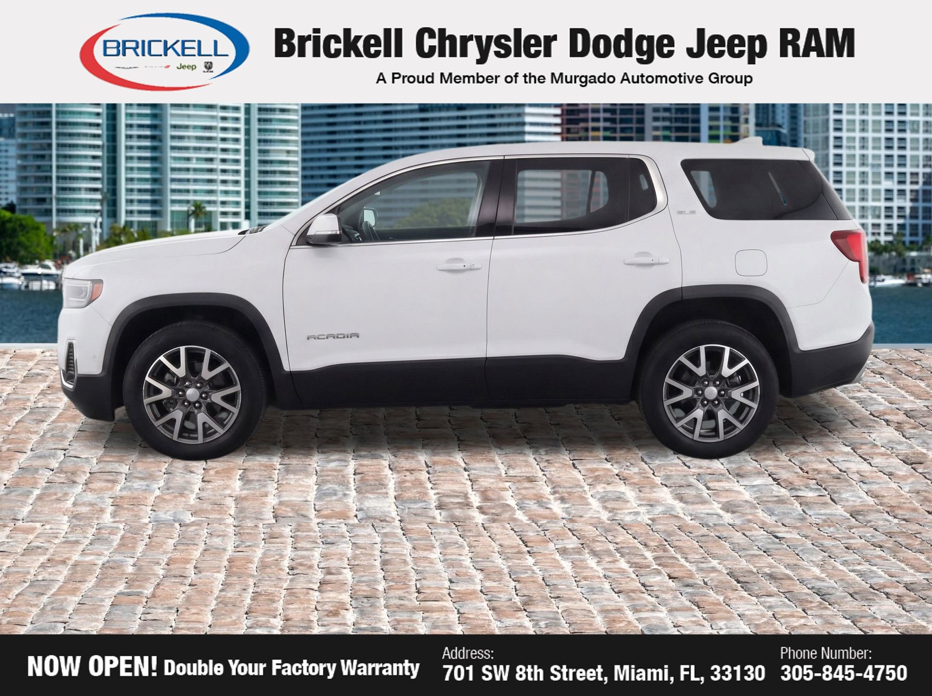 Used 2023 GMC Acadia SLE image 6