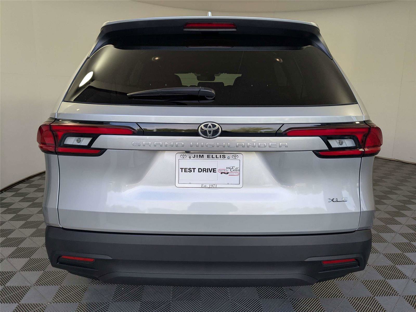 Certified 2026 Toyota Grand Highlander FWD image 7