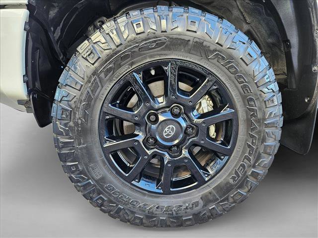 Used 2021 Toyota Tundra SR5 w/ SX Package image 21