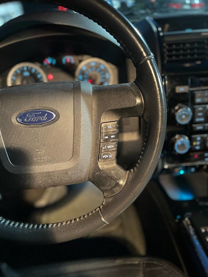 Used 2010 Ford Escape Limited image 17