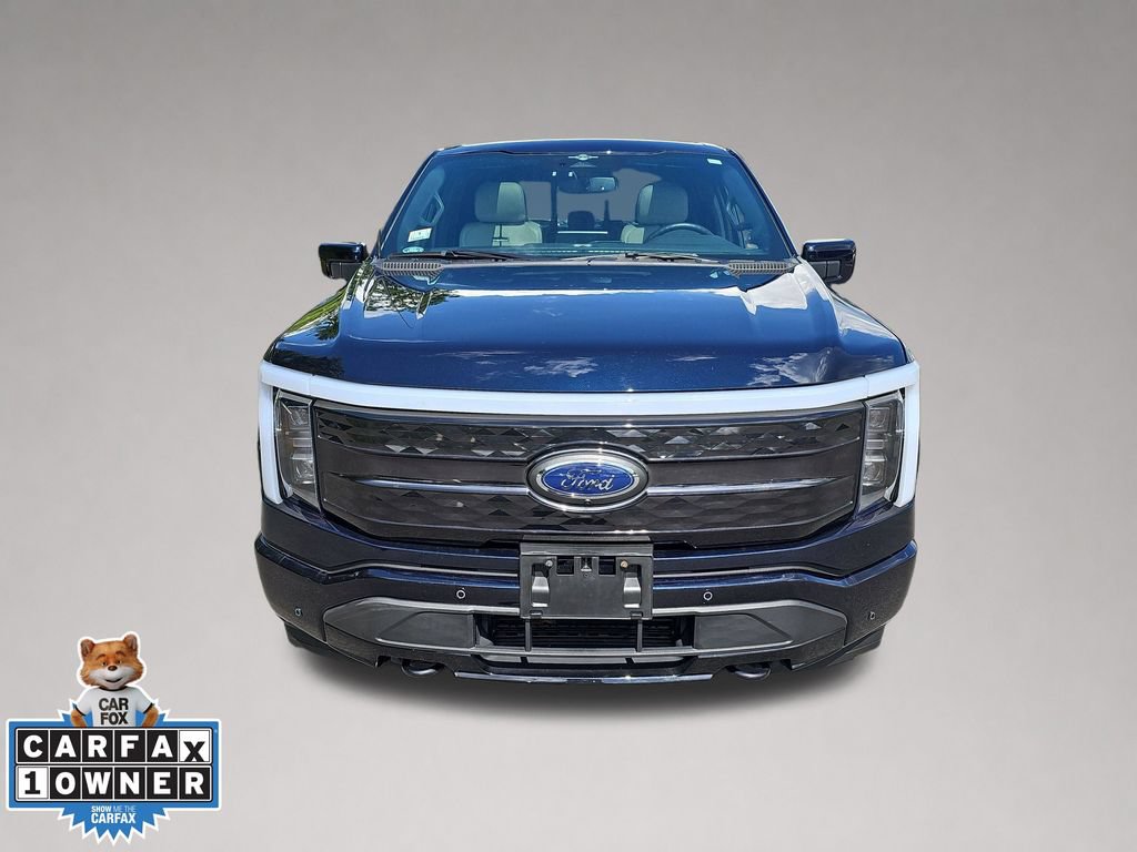 Used 2023 Ford F150 Lightning Platinum AWD/4WD image 9