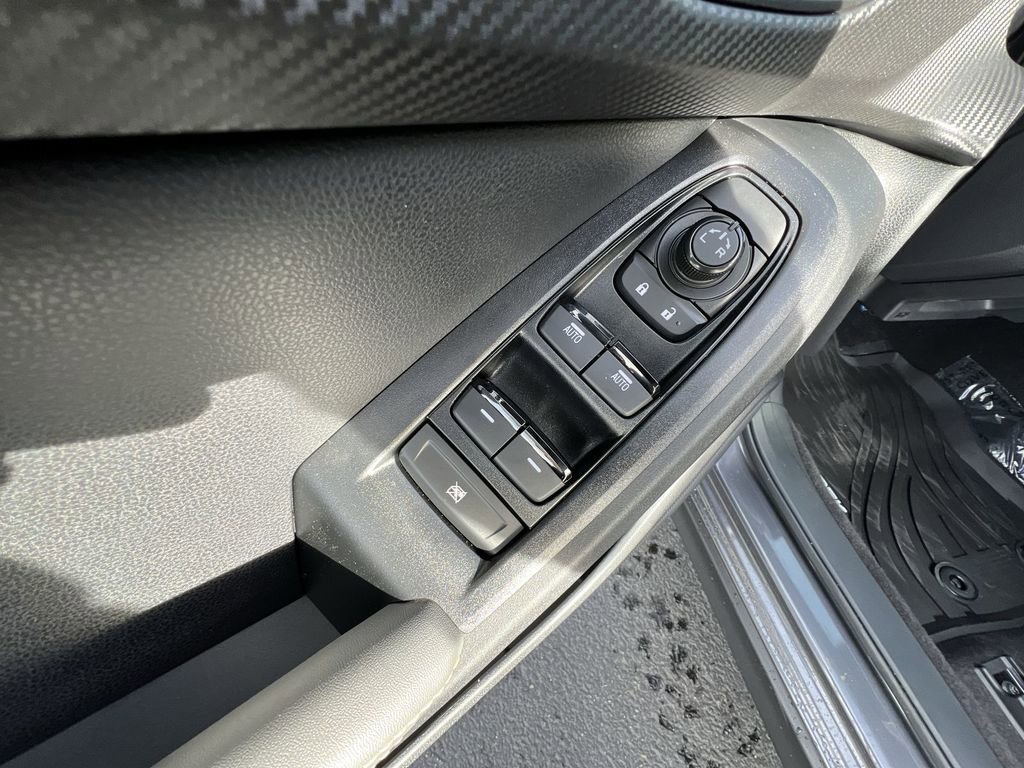 Certified 2025 Subaru Crosstrek 2.5i Sport w/ Crosstrek Mirror Package image 23