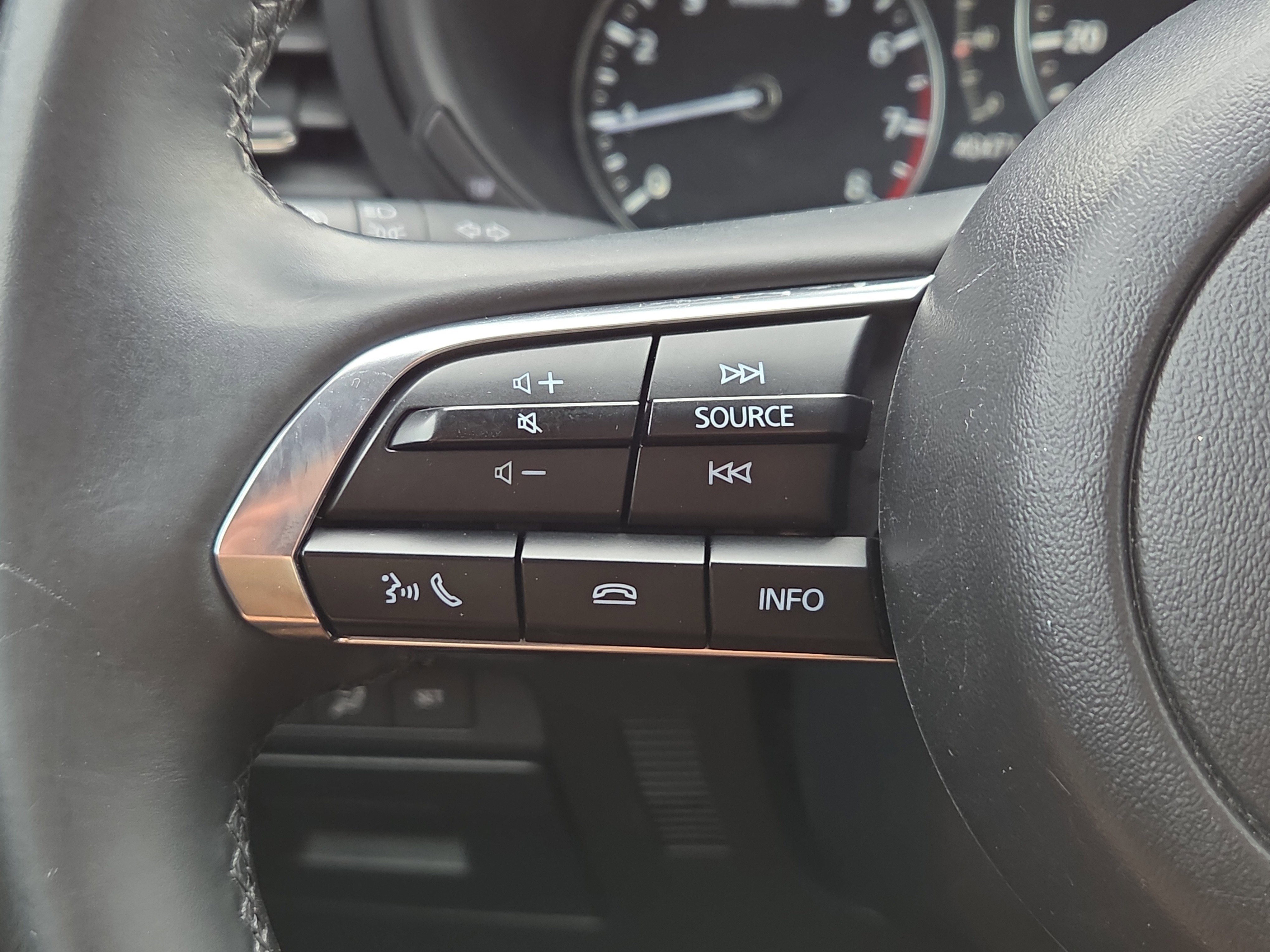 Used 2024 MAZDA MAZDA3 s image 16