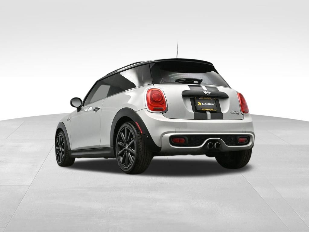 Used 2018 MINI Cooper S image 30