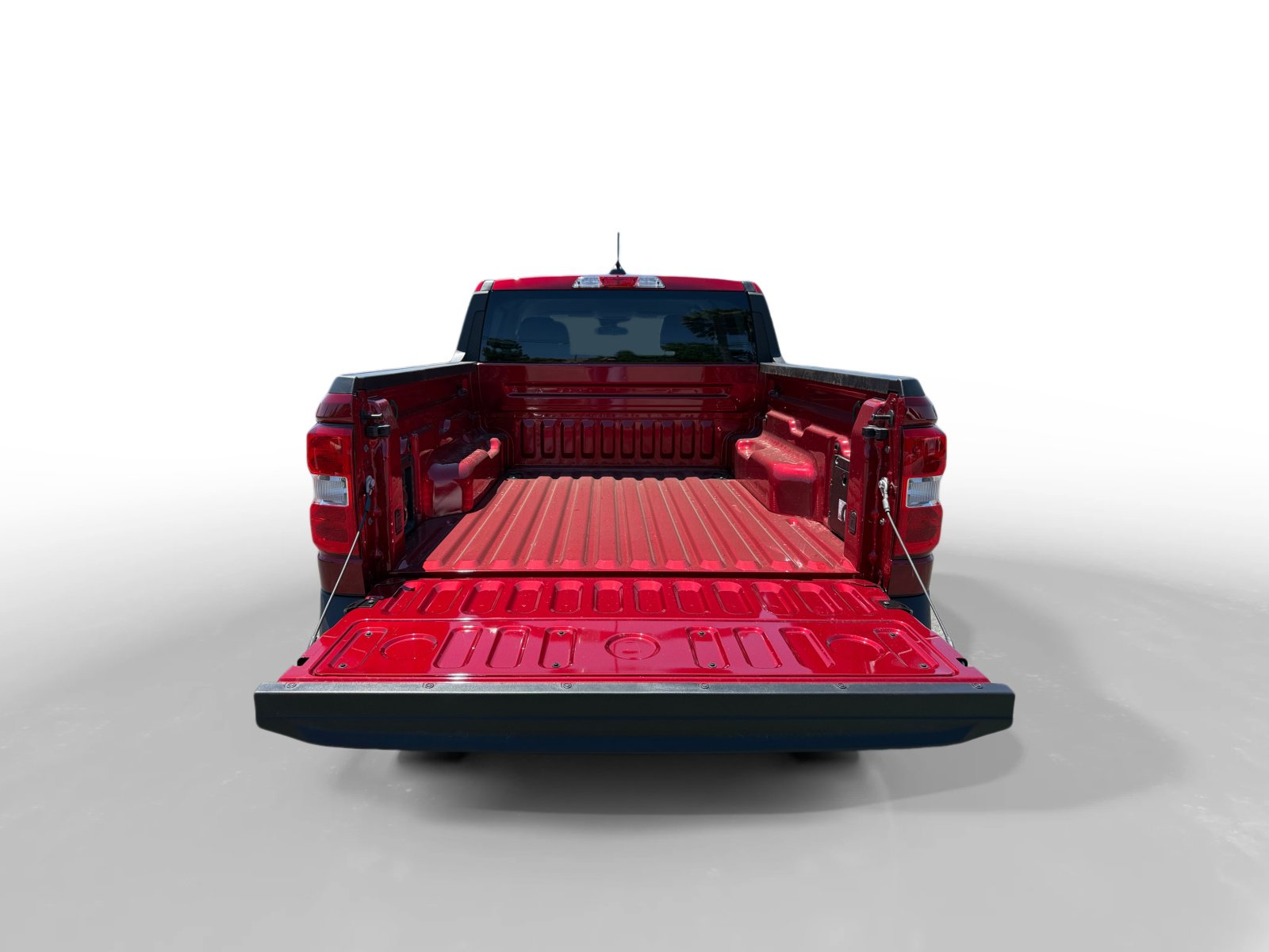 New 2026 Ford Maverick XLT w/ XLT Luxury Package FWD image 17