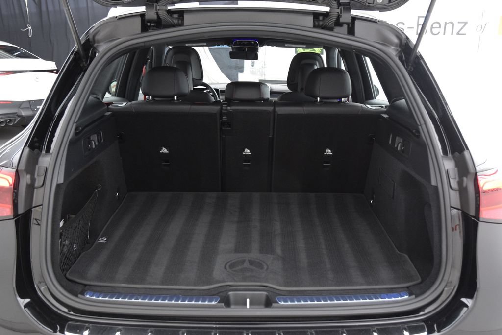 Certified 2024 Mercedes-Benz GLC 43 AMG 4MATIC image 30