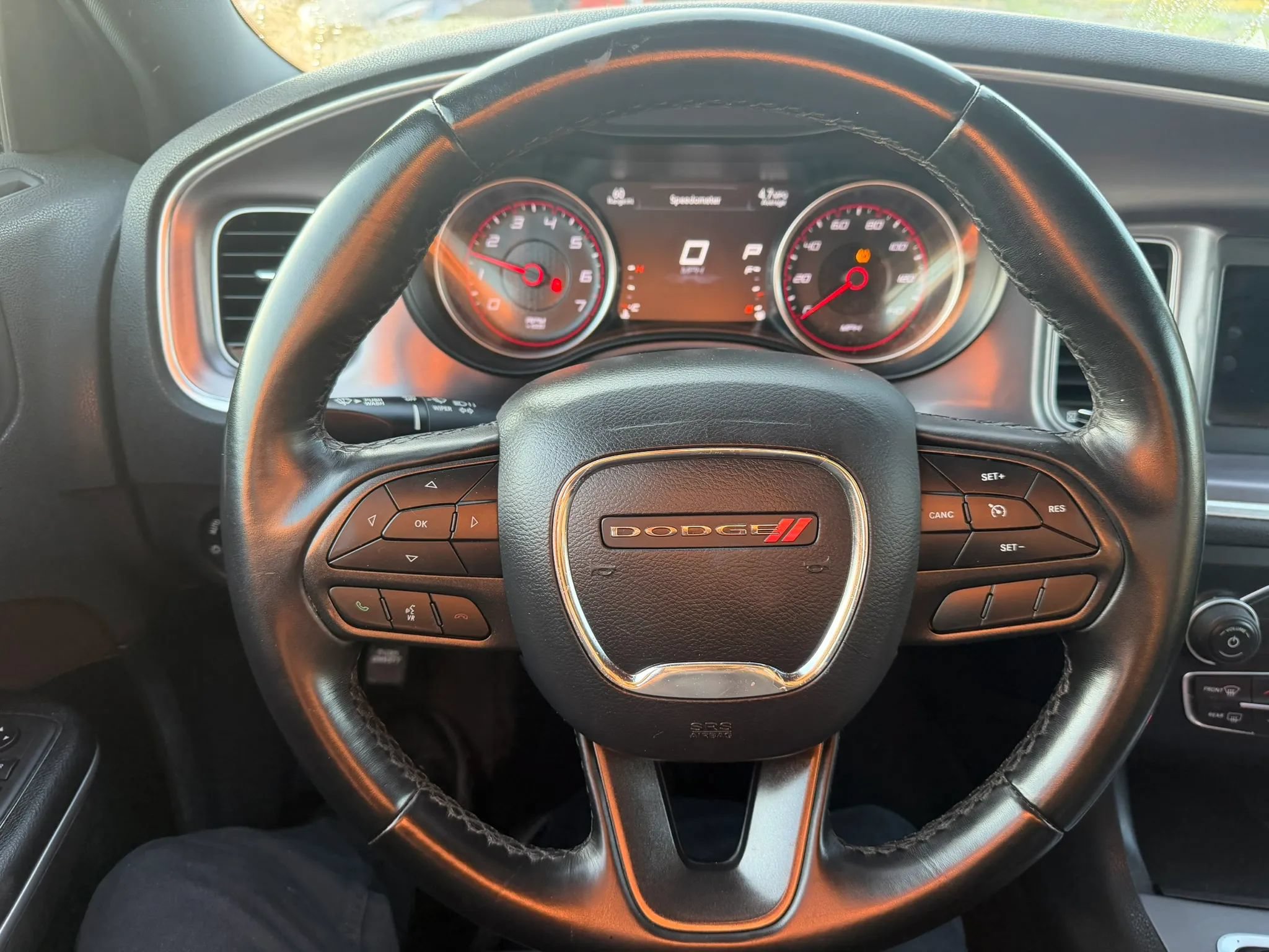 Used 2022 Dodge Charger SXT RWD image 12