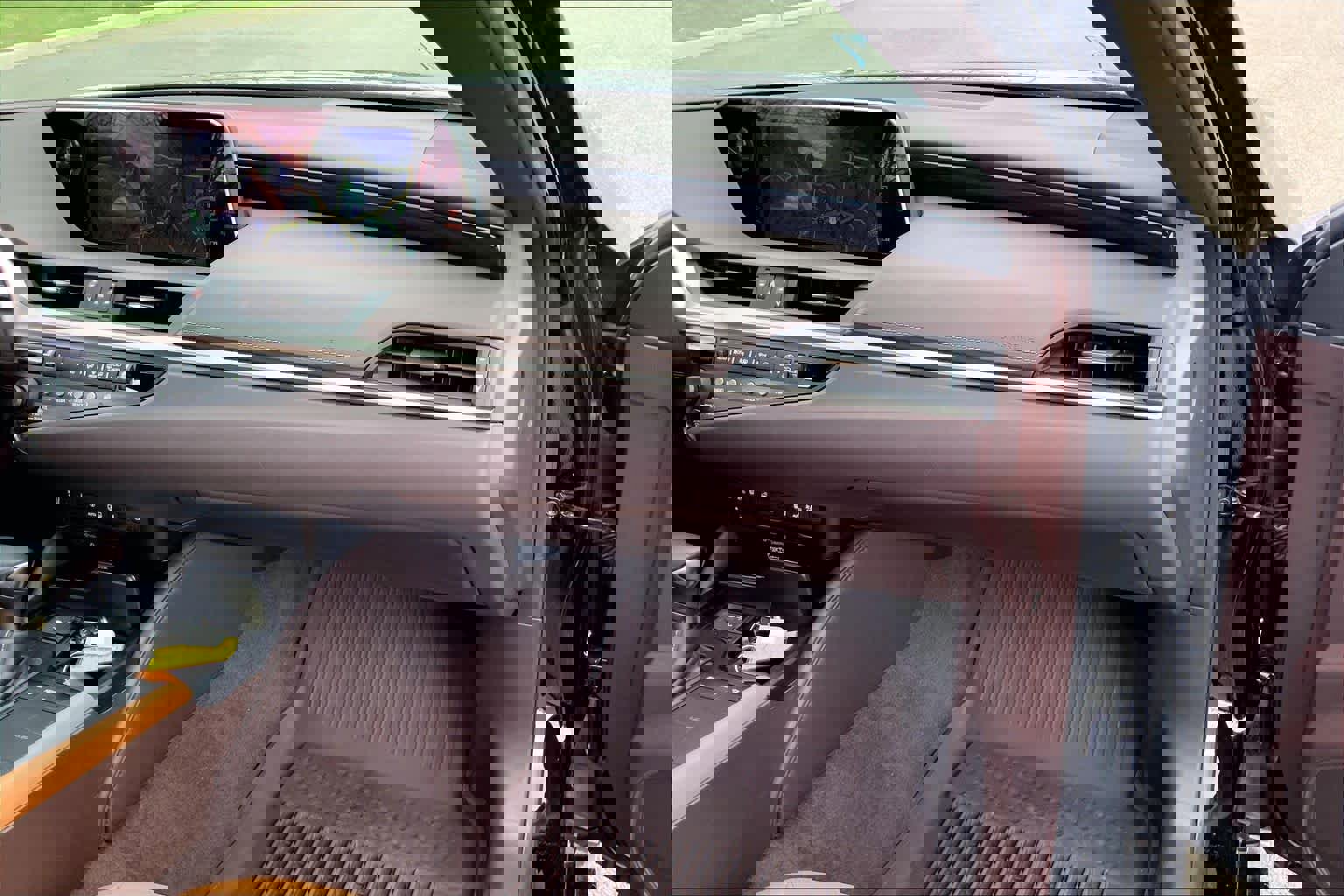 Used 2020 Lexus ES 350 w/ Accessory Package 2 FWD image 19