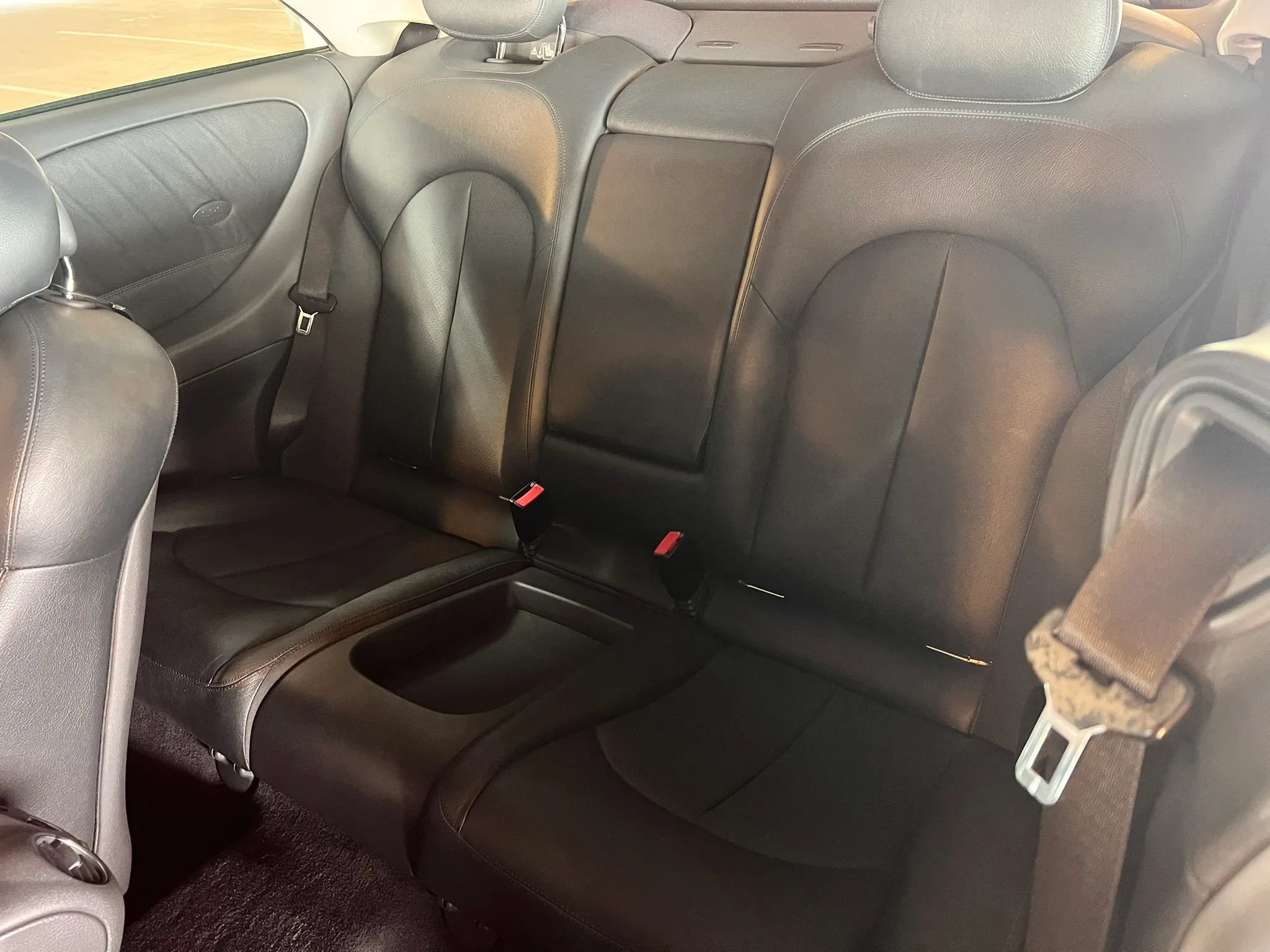 Used 2005 Mercedes-Benz CLK 320 Coupe image 19