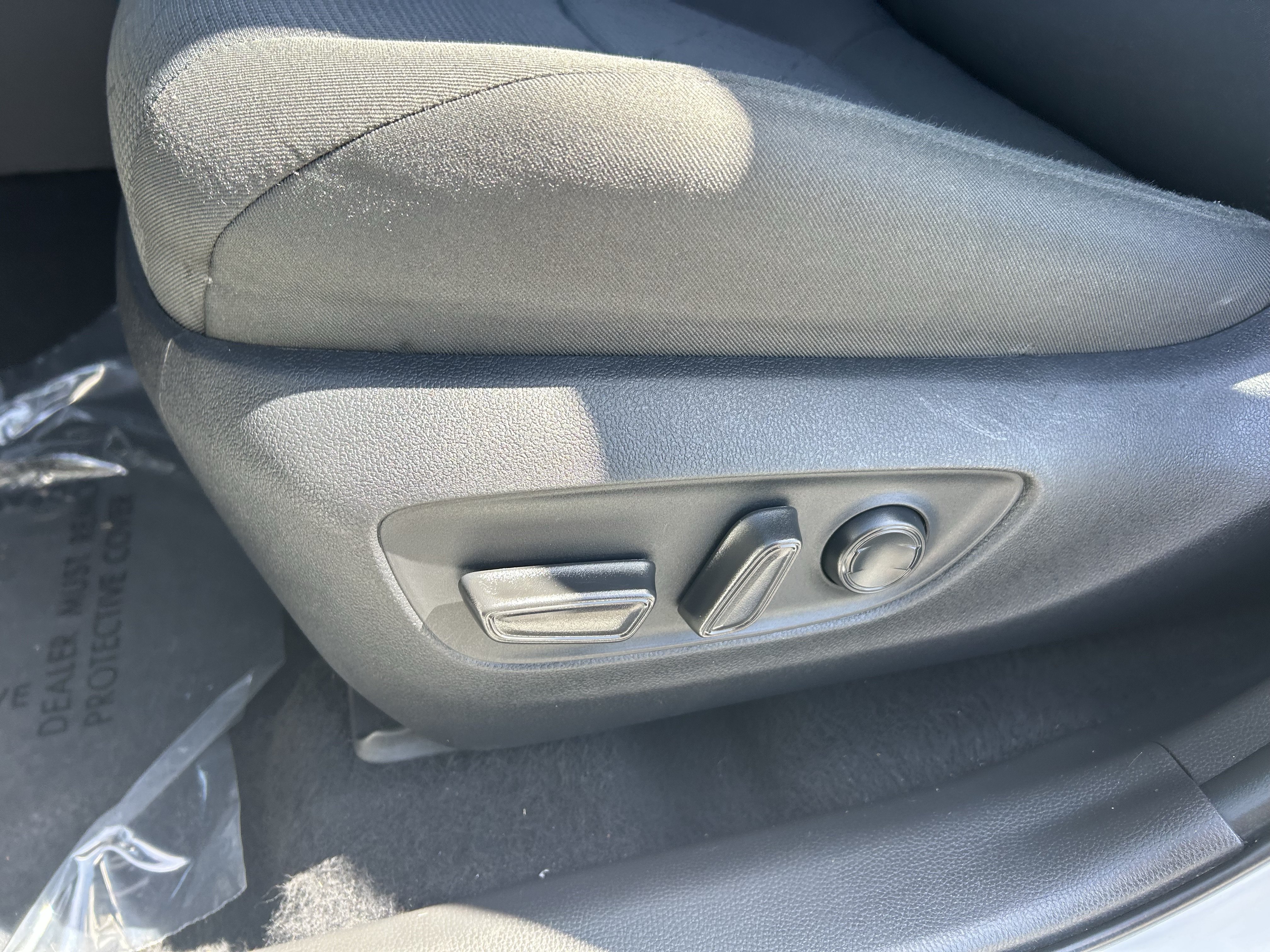 Certified 2025 Toyota RAV4 XLE AWD/4WD image 16