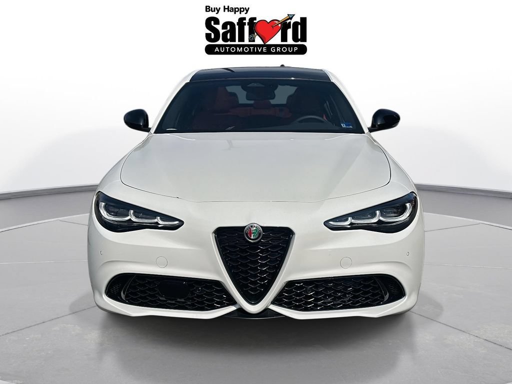 New 2026 Alfa Romeo Giulia AWD image 8