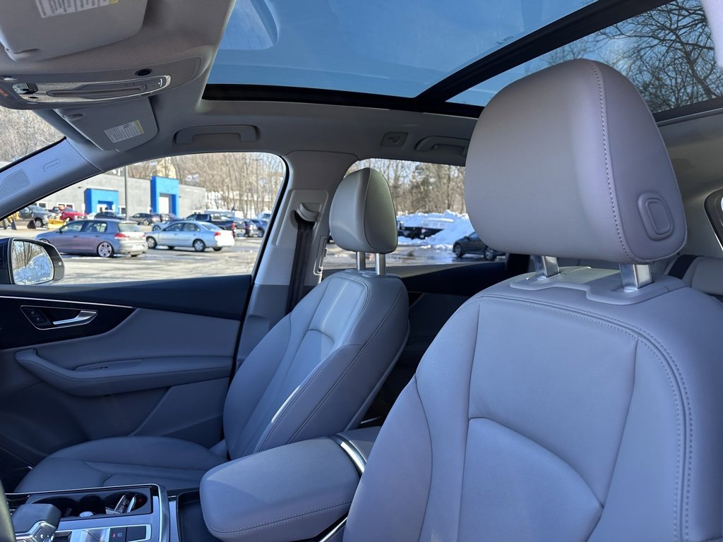 Used 2023 Audi Q7 3.0T Premium Plus image 15