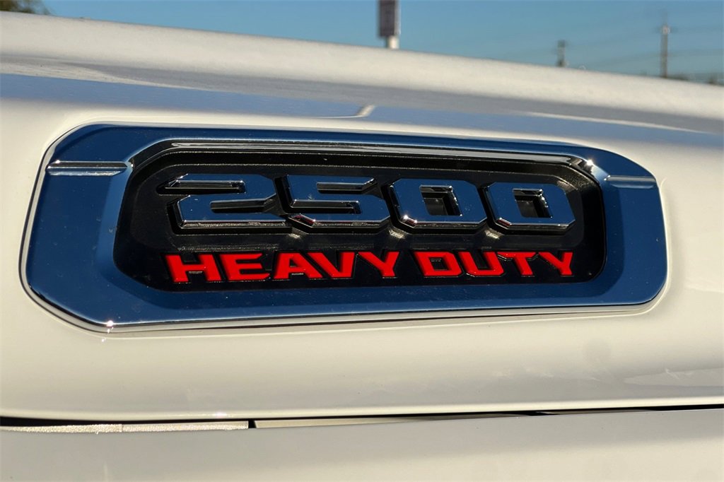 Used 2024 RAM 2500 Tradesman w/ Chrome Appearance Group image 27