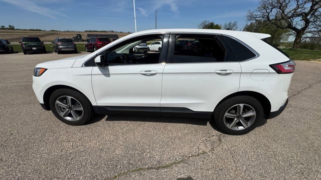 Used 2024 Ford Edge SEL w/ Convenience Package AWD/4WD image 6