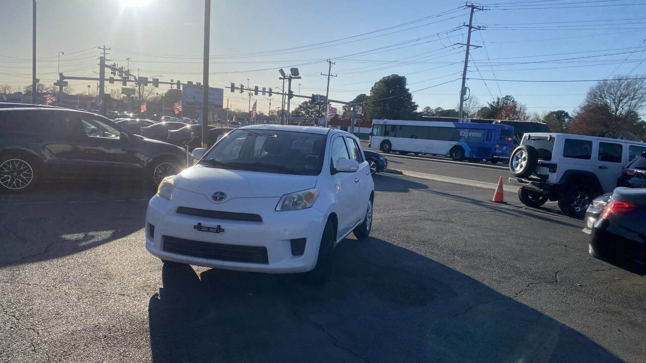 Used 2008 Scion xD image 8