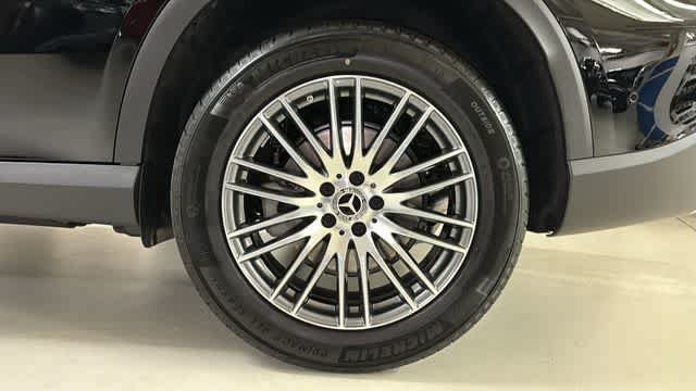 Certified 2026 Mercedes-Benz GLC 300 4MATIC image 12
