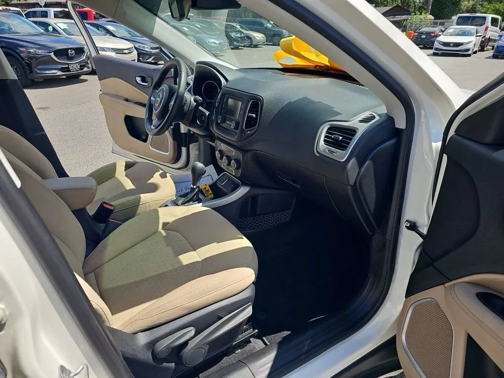 Used 2018 Jeep Compass Sport FWD image 20