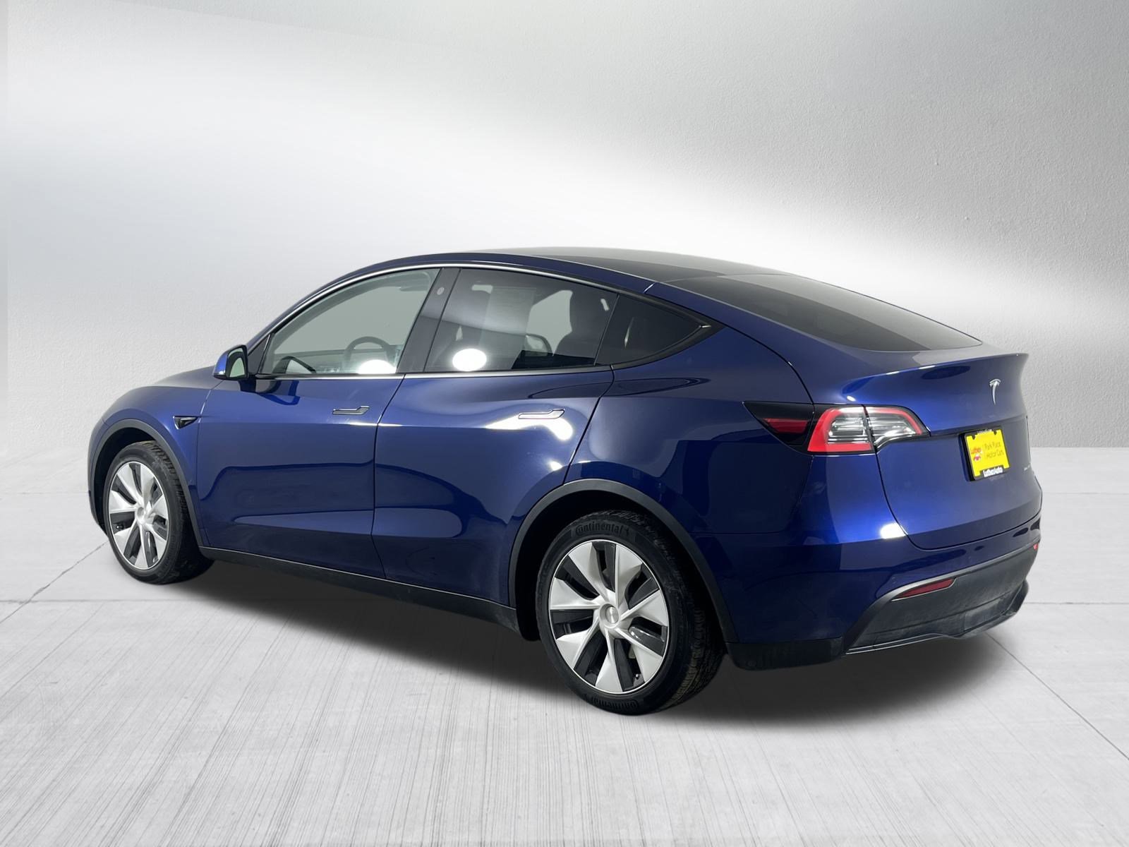 Used 2021 Tesla Model Y Long Range image 5