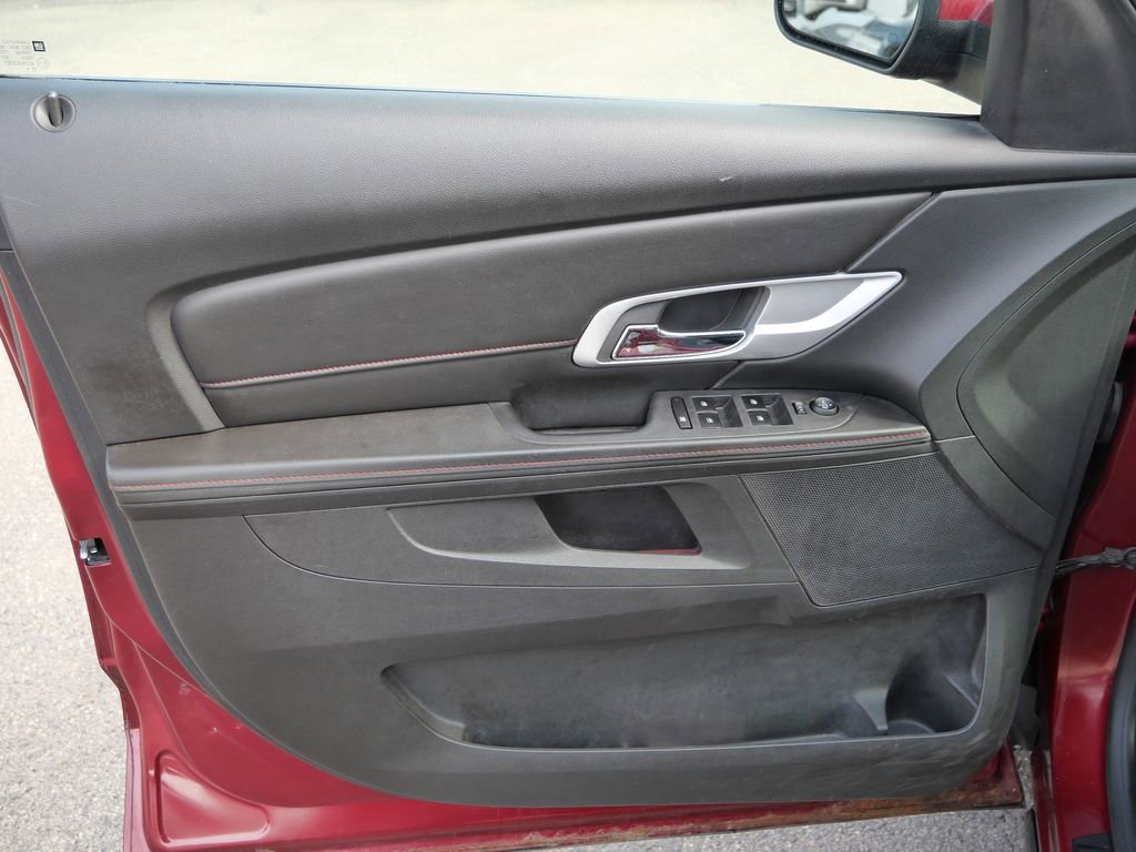 Used 2011 GMC Terrain SLE image 27