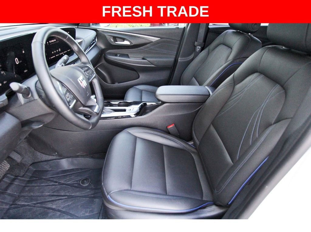 Used 2024 Buick Envista Sport Touring w/ Convenience I Package FWD image 6