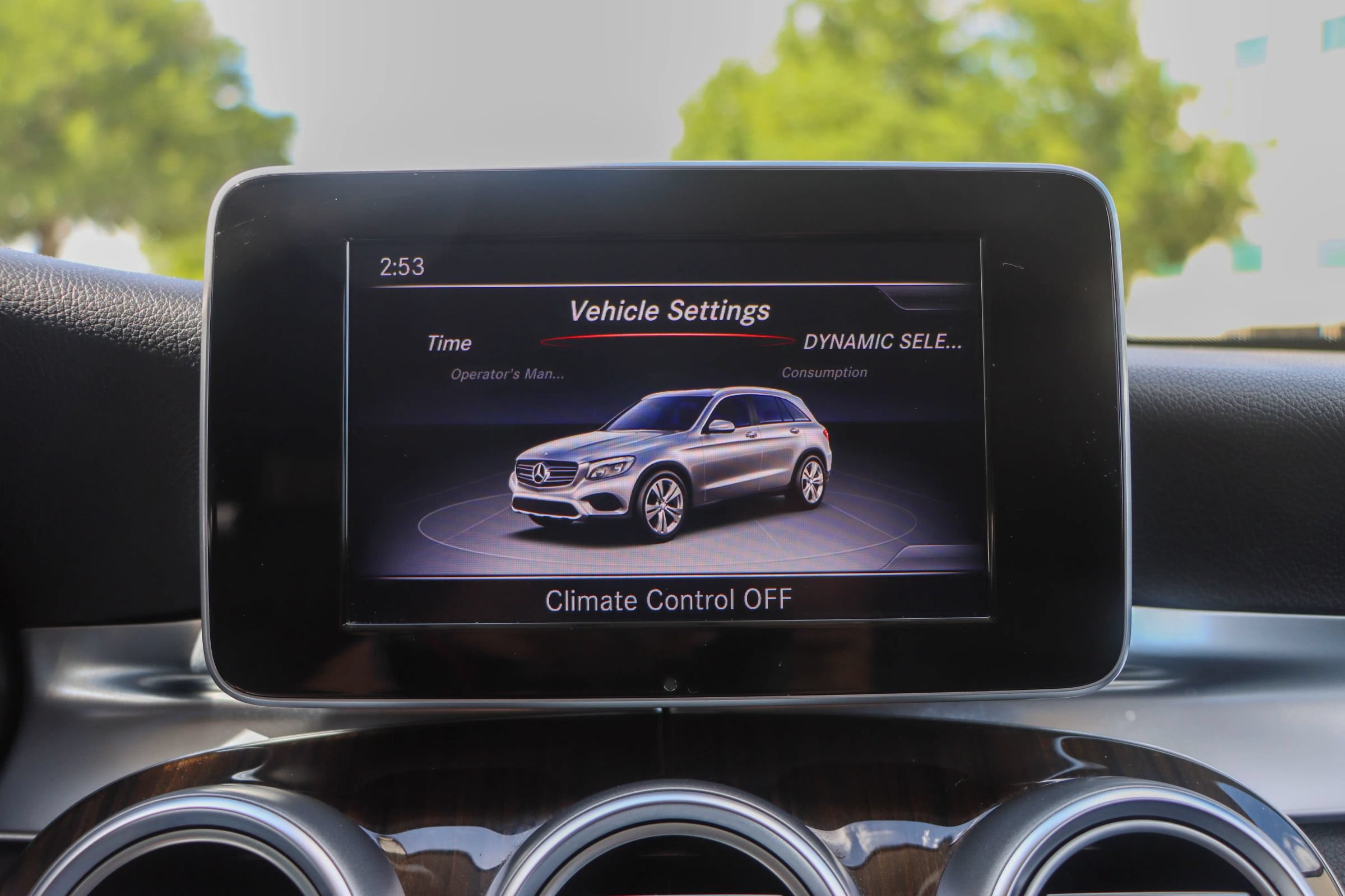 Used 2016 Mercedes-Benz GLC 300 w/ Premium Package image 35
