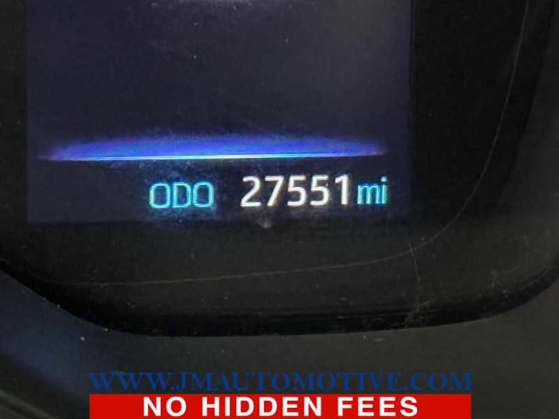 Used 2021 Toyota Corolla SE FWD image 21