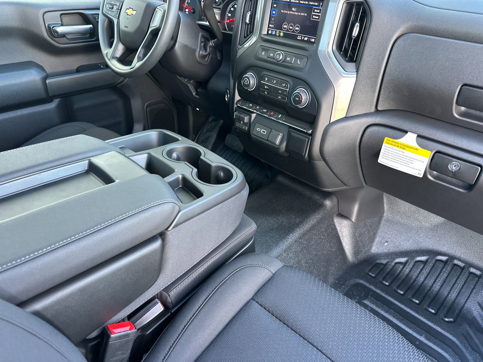 New 2026 Chevrolet Silverado 1500 W/T w/ LPO, Dark Essentials Package image 15