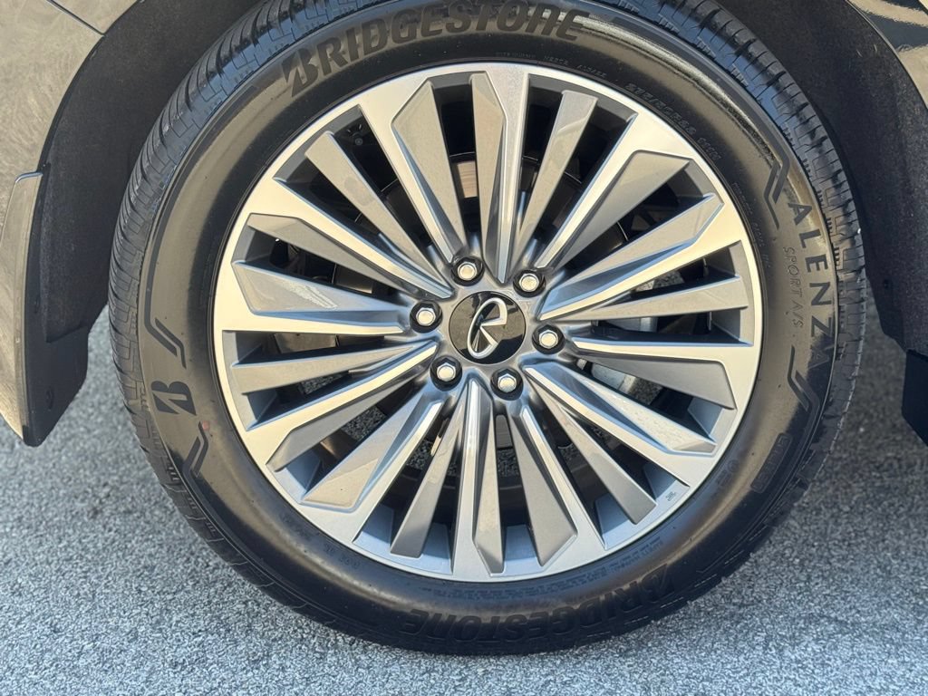 Certified 2026 INFINITI QX80 Luxe w/ Cargo Package AWD/4WD image 9