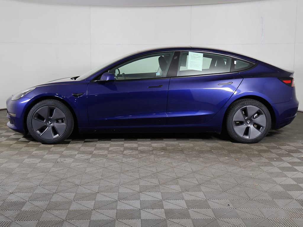Used 2023 Tesla Model 3 Standard Range RWD image 18