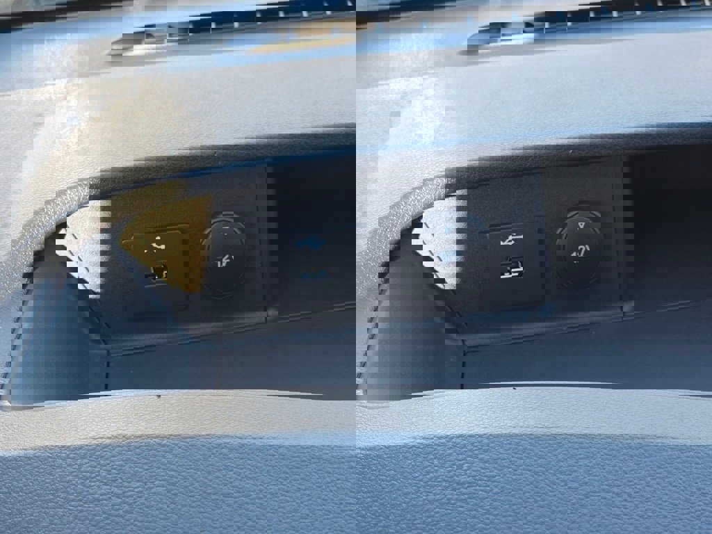 New 2025 Ford Transit 250 148 Medium Roof Extended AWD image 22