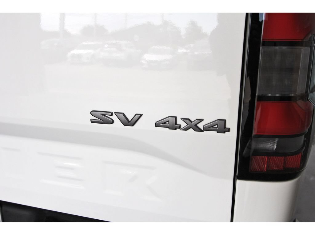 Used 2024 Nissan Frontier SV w/ SV Convenience Package AWD/4WD image 6