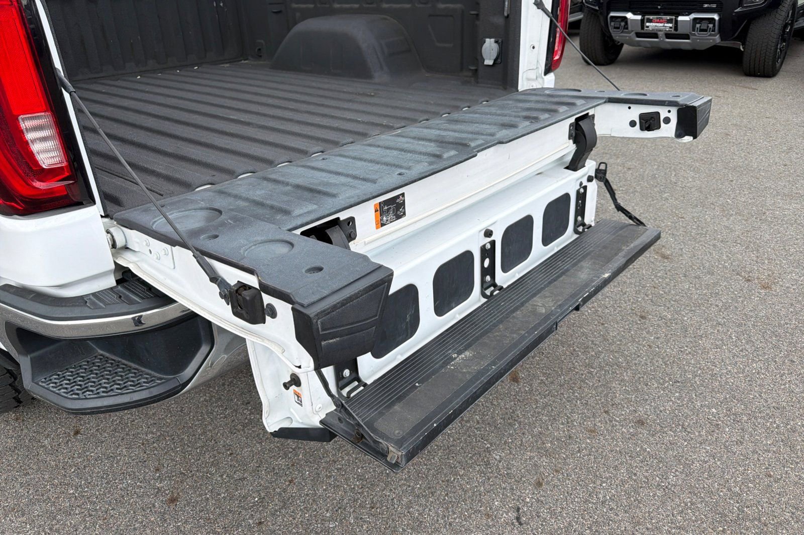 Used 2019 GMC Sierra 1500 SLT AWD/4WD image 55