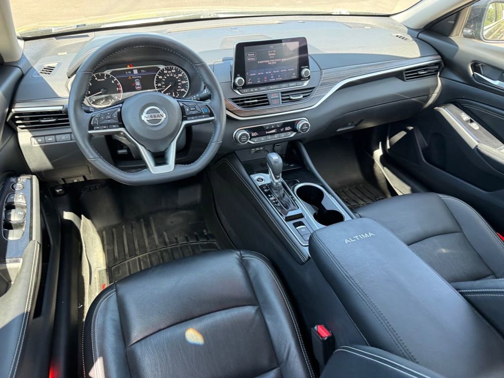Used 2021 Nissan Altima 2.5 SL FWD image 11