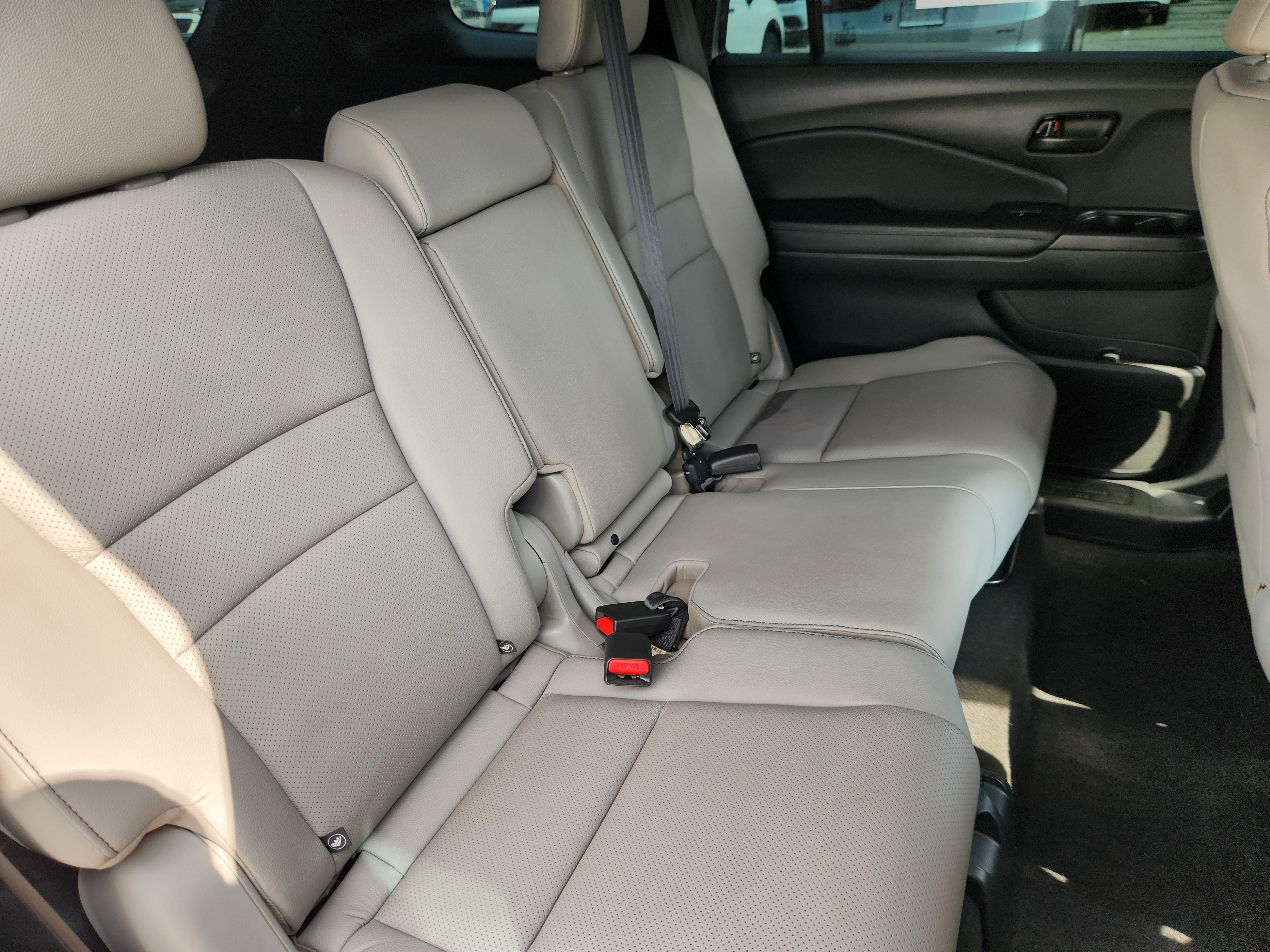 Certified 2023 Honda Passport EX-L image 16