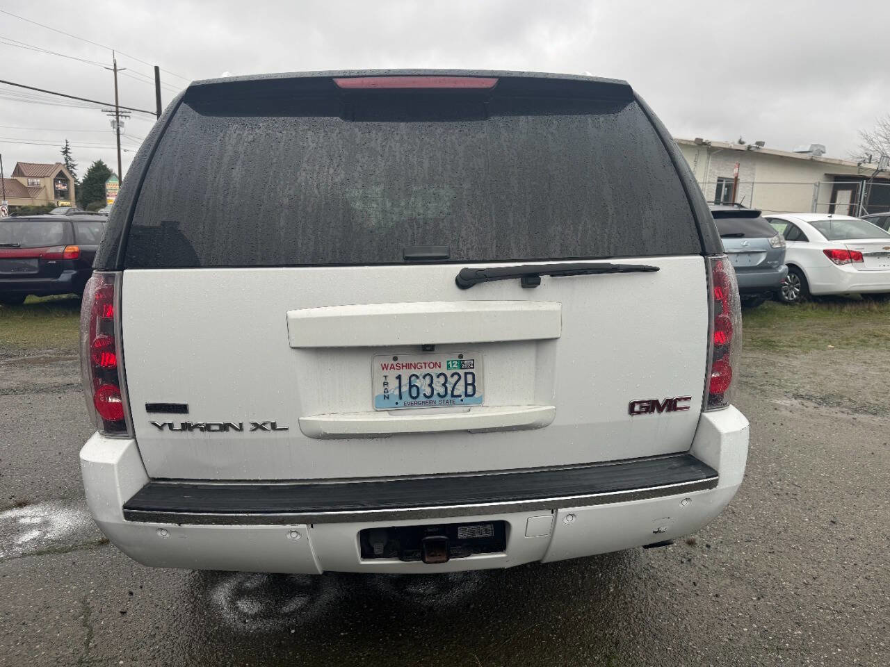 Used 2009 GMC Yukon XL Denali AWD/4WD image 8